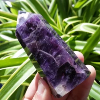 Amethyst Quartz CRYSTAL WAND, POINT HEALING